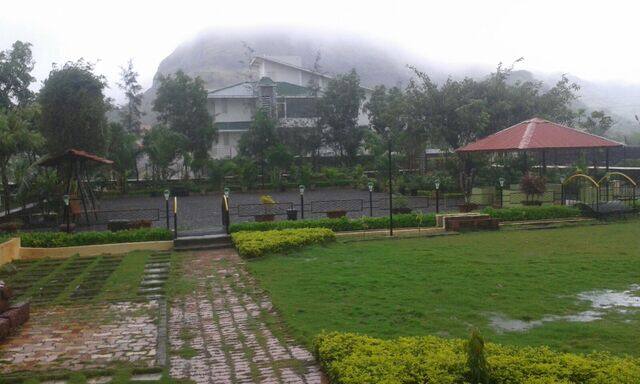 Hotel Sai Pratik Residency, Lonavala 4
